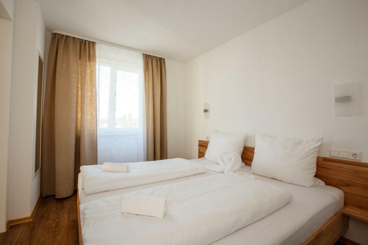 Outlet-Apartment Metzingen Metzingen  Buitenkant foto