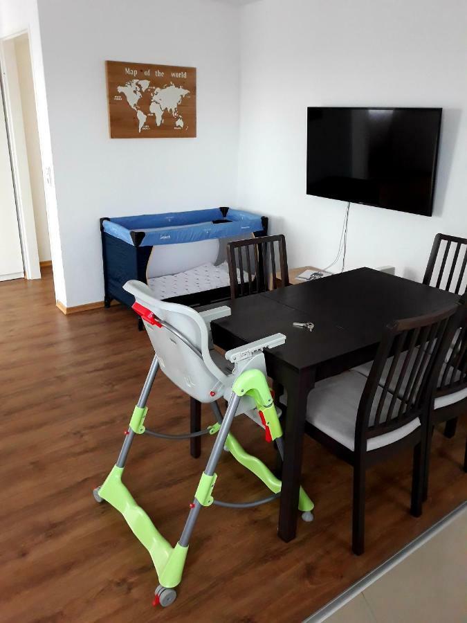 Outlet-Apartment Metzingen Metzingen  Buitenkant foto
